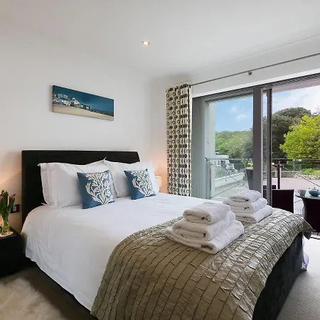 Atlantis Apartment